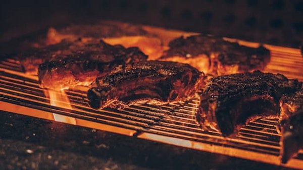 Les astuces infaillibles pour cuire parfaitement une côte de bœuf à la plancha